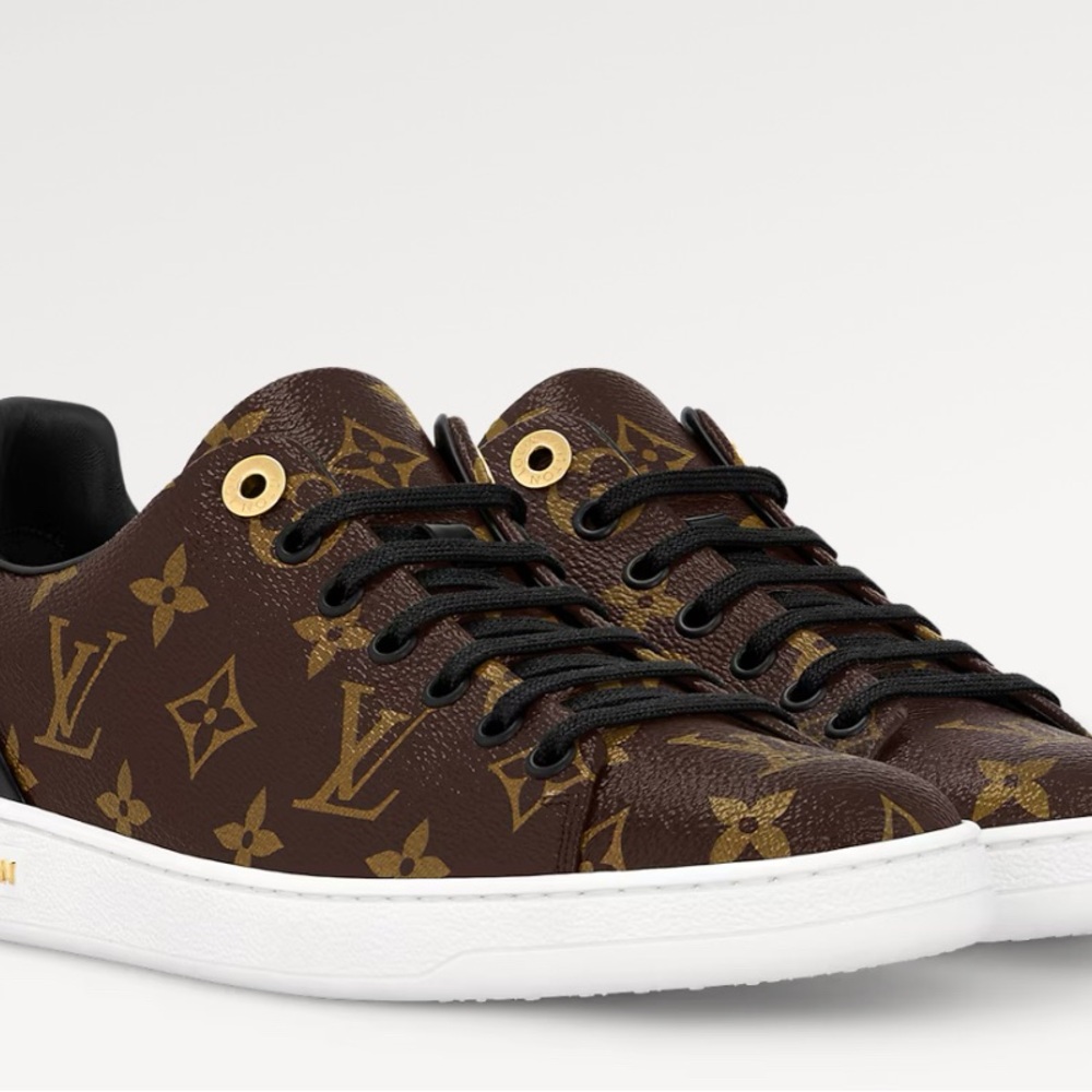 Louis Vuitton Monogram Frontrow Sneakers - Picture 3 of 14